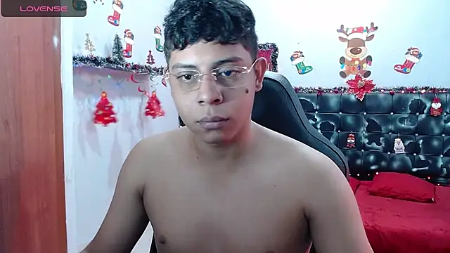 Wiiliam 20 online show from December 11, 2024, 2:44 pm