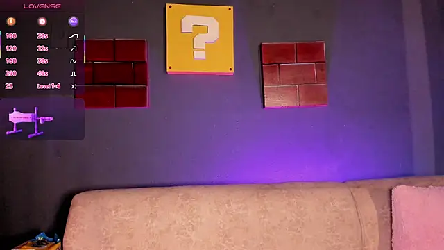 Elettra Rou online show from October 1, 2025, 11:44 pm