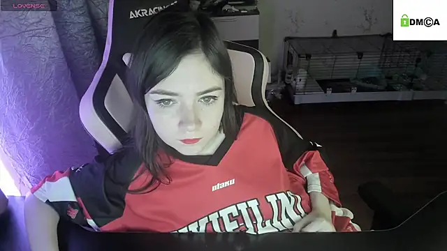 Crazy forest fairy online show from February 28, 2025, 3:48 am