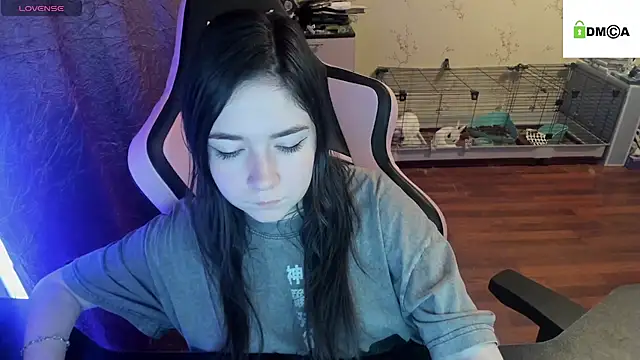 Crazy forest fairy online show from March 19, 2025, 11:14 pm