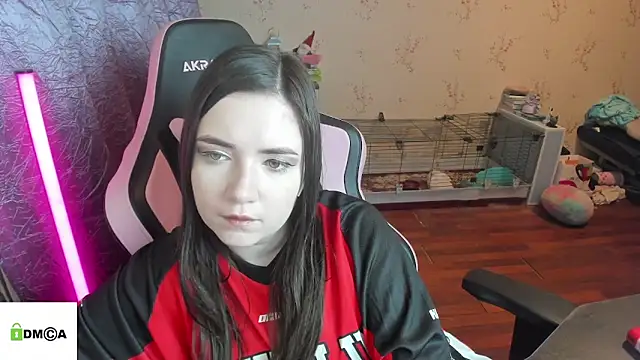 Crazy forest fairy online show from February 5, 2026, 1:21 am