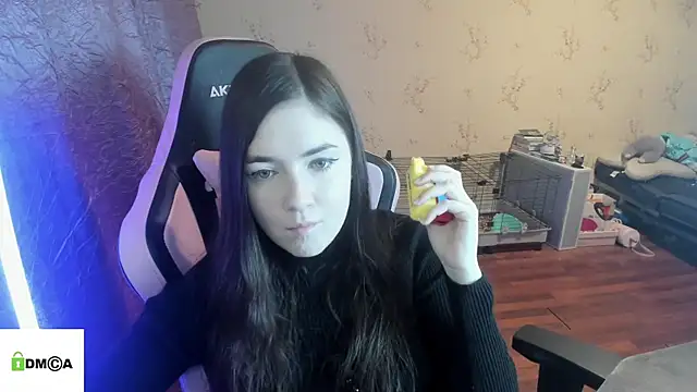 Crazy forest fairy online show from February 24, 2026, 10:19 pm