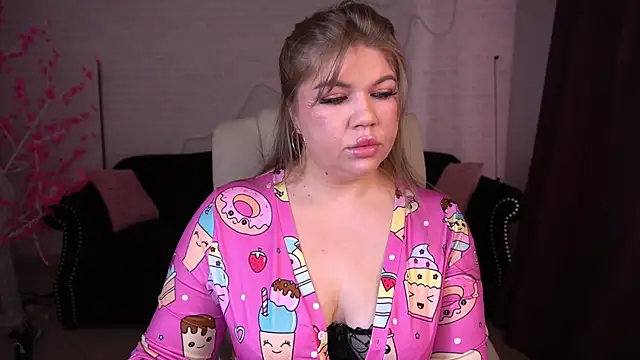 GabbieJay online show from March 5, 2026, 1:29 pm