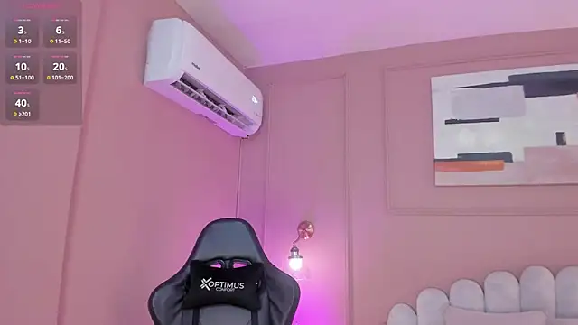 Snapshot of mara_brooks chatting on October 12, 2025, 6:51 pm mara brooks online show from October 12, 2025, 6:51 pm