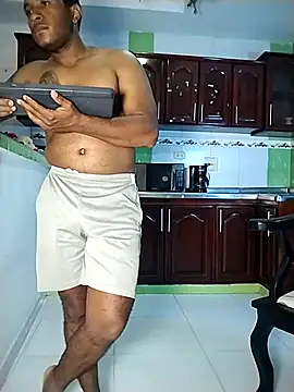 Snapshot of ARTHUR_MINI chatting on February 28, 2025, 12:54 am ARTHUR MINI online show from February 28, 2025, 12:54 am