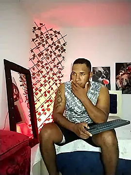 Snapshot of ARTHUR_MINI chatting on January 15, 2026, 2:05 am ARTHUR MINI online show from January 15, 2026, 2:05 am