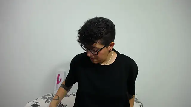 alex noa online show from February 7, 2025, 7:27 pm