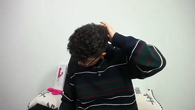 alex noa online show from February 14, 2025, 7:12 pm