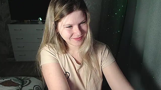 Snapshot of MelissaXKinky chatting on February 17, 2025, 6:48 pm MelissaXKinky online show from February 17, 2025, 6:48 pm