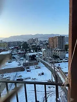 Teya moon  online show from February 28, 2025, 4:21 am