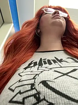Teya moon  online show from June 18, 2026, 8:47 am