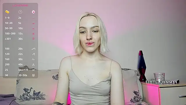 Snapshot of cheryl_mason chatting on January 8, 2025, 9:12 pm cheryl mason online show from January 8, 2025, 9:12 pm