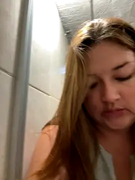 Sofia Queen17 online show from November 13, 2025, 10:47 am