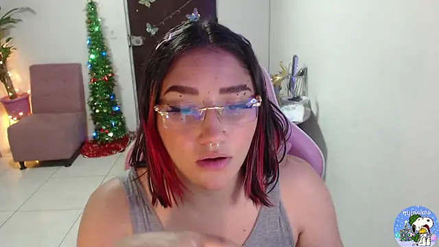 littleangel1 m online show from January 7, 2025, 2:20 am