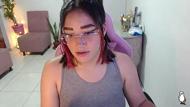 littleangel1 m online show from January 13, 2025, 10:03 pm