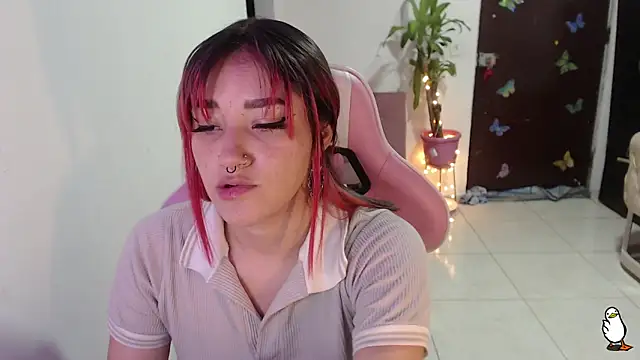 littleangel1 m online show from September 17, 2025, 9:16 pm