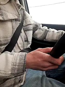 Snapshot of Zeefy chatting on January 1, 2025, 10:32 am Zeefy online show from January 1, 2025, 10:32 am