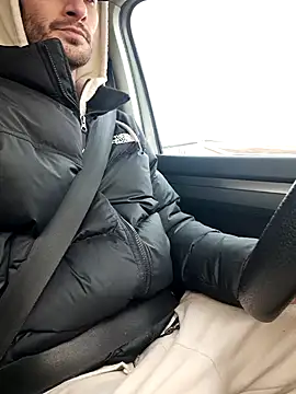 Snapshot of Zeefy chatting on February 8, 2025, 7:59 am Zeefy online show from February 8, 2025, 7:59 am