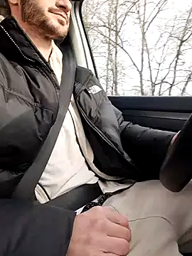 Snapshot of Zeefy chatting on February 15, 2025, 9:16 am Zeefy online show from February 15, 2025, 9:16 am