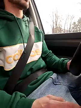 Snapshot of Zeefy chatting on February 24, 2025, 7:55 am Zeefy online show from February 24, 2025, 7:55 am