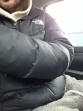 Snapshot of Zeefy chatting on January 8, 2026, 11:56 am Zeefy online show from January 8, 2026, 11:56 am