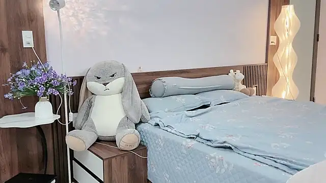  Ely  online show from October 23, 2025, 3:55 pm