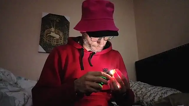 hailzeffn online show from November 4, 2025, 12:43 am