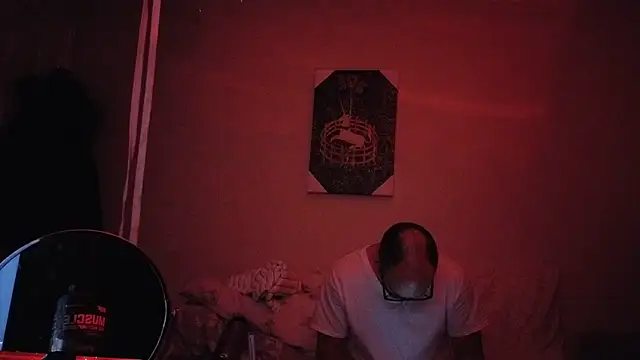 hailzeffn online show from February 4, 2026, 3:01 am