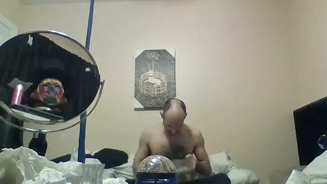 hailzeffn online show from June 3, 2026, 7:44 am