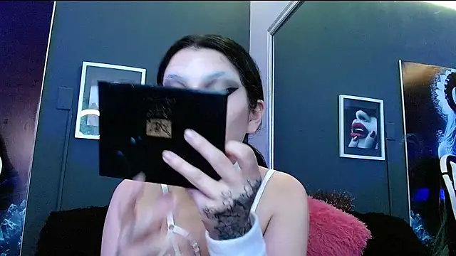 sophy rock online show from March 19, 2025, 2:13 pm