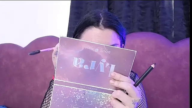 sophy rock online show from April 14, 2026, 2:23 pm