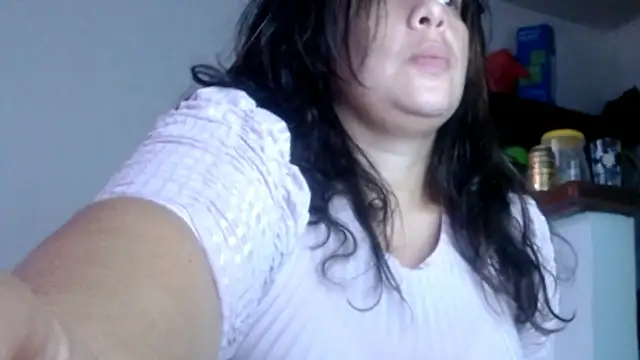 Snapshot of ladydeathz chatting on December 29, 2024, 10:57 pm ladydeathz online show from December 29, 2024, 10:57 pm