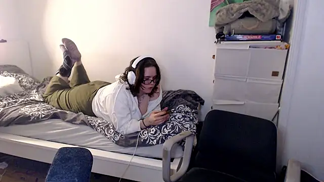 playvalorantwithmenow online show from March 12, 2026, 7:31 pm