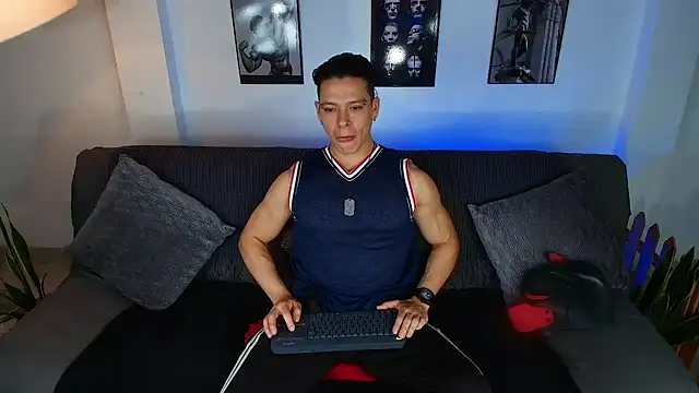 Snapshot of Baxter_Dex chatting on September 27, 2025, 12:48 am Baxter Dex online show from September 27, 2025, 12:48 am