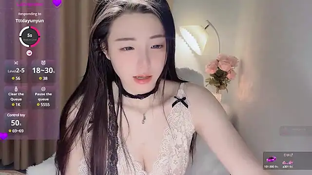 Duomiz online show from March 6, 2025, 8:48 pm