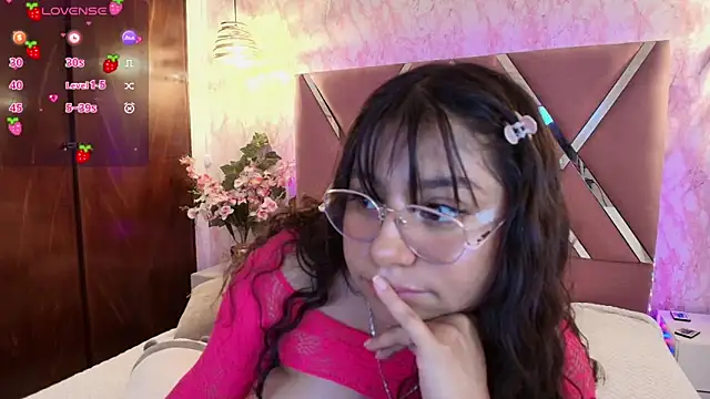Snapshot of Miaa_Smiith1 chatting on February 4, 2025, 3:15 pm Miaa Smiith1 online show from February 4, 2025, 3:15 pm