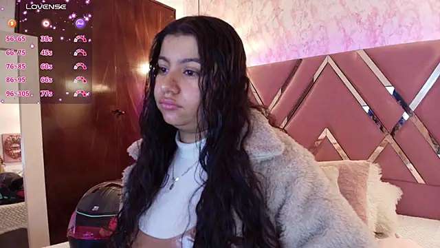 Snapshot of Miaa_Smiith1 chatting on February 22, 2025, 12:08 pm Miaa Smiith1 online show from February 22, 2025, 12:08 pm