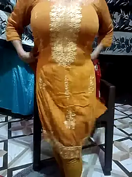 Snapshot of Jaanu_Jaanvi chatting on September 19, 2025, 8:20 pm Jaanu Jaanvi online show from September 19, 2025, 8:20 pm