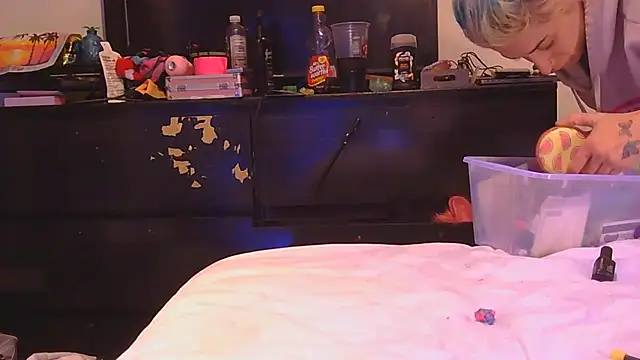 watermellonpussy online show from October 29, 2025, 7:48 pm