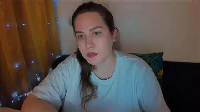 Snapshot of _madalexa_ chatting on December 3, 2024, 9:45 pm  madalexa  online show from December 3, 2024, 9:45 pm