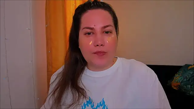 Snapshot of _madalexa_ chatting on February 8, 2025, 11:55 am  madalexa  online show from February 8, 2025, 11:55 am