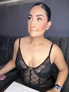 GabriellaFerrer online show from September 20, 2025, 11:11 am