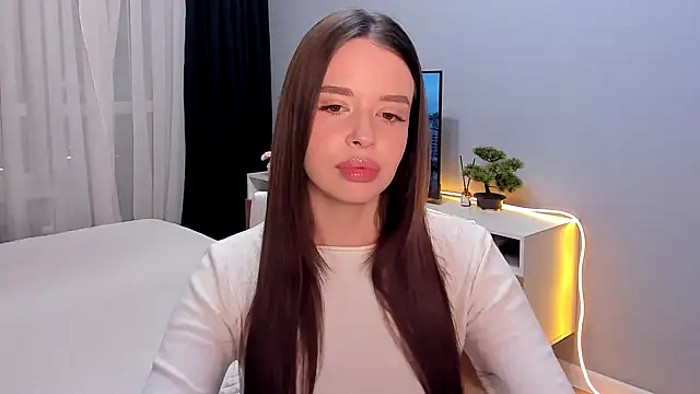 Snapshot of AmeliaBrian chatting on December 18, 2024, 10:02 pm AmeliaBrian online show from December 18, 2024, 10:02 pm