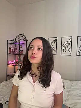 Megan Rodrigo online show from November 23, 2025, 7:24 pm