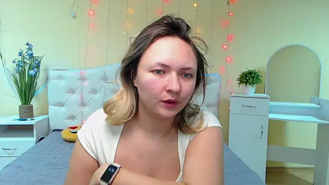 SallyVerda online show from January 19, 2025, 4:22 am