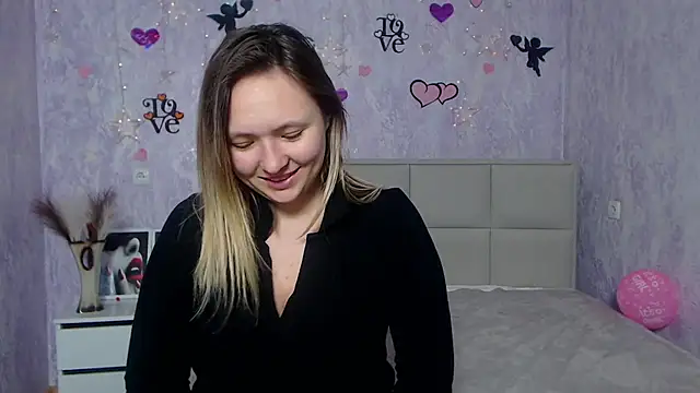 SallyVerda online show from February 8, 2025, 4:36 am