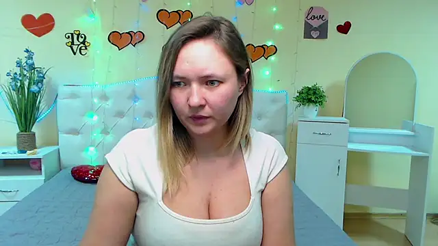 SallyVerda online show from February 12, 2025, 1:09 am