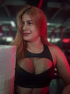 Amber Martins  online show from March 29, 2026, 4:51 pm