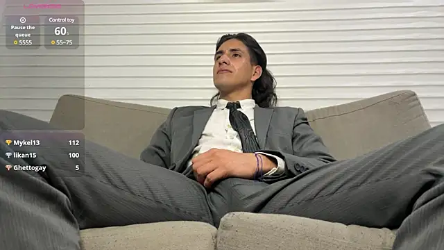 Tom blunt96 online show from January 30, 2025, 6:13 am