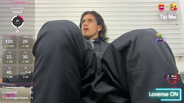 Tom blunt96 online show from February 15, 2025, 2:47 am